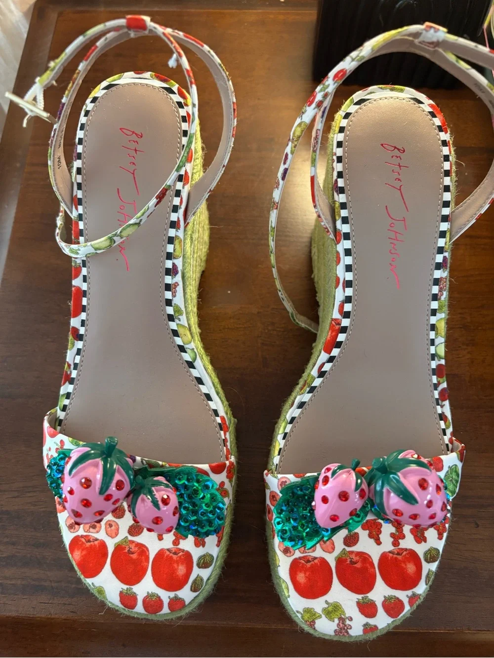 New Betsey Johnson White Espadrille Wedges with Pink Strawberry Appliqués